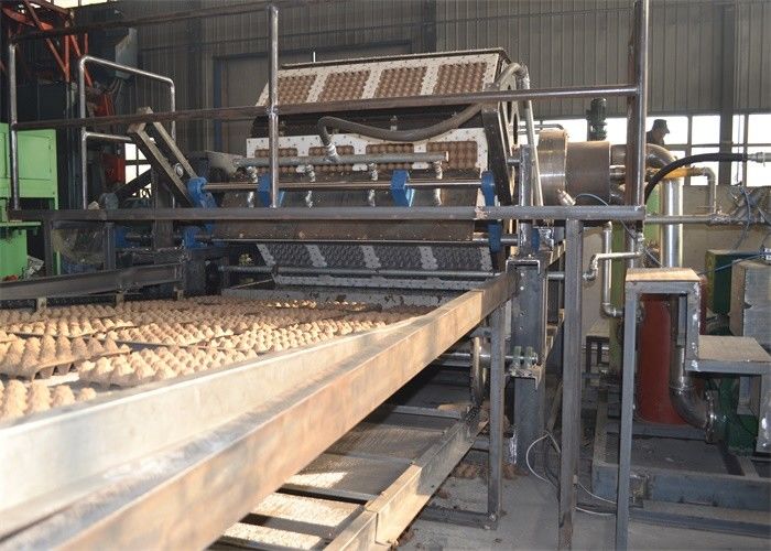 2-3 व्यक्तियों के लिए अंडा ट्रे उत्पादन लाइन क्षमता 700pcs/h-6000pcs/h पेपर अंडा ट्रे बनाने की मशीन